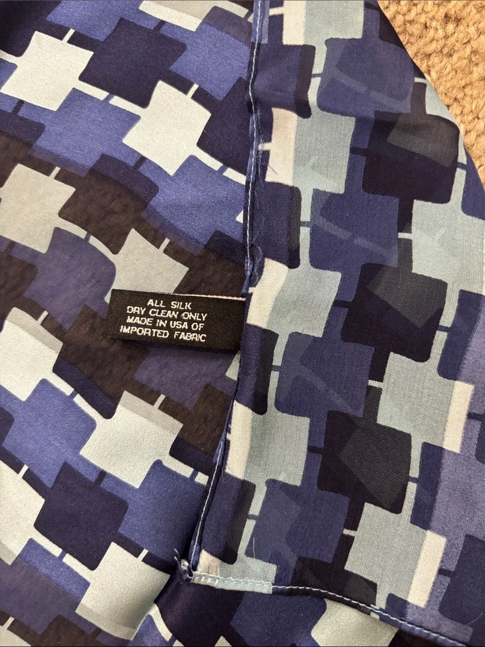 Kenneth Cole lightweight silk